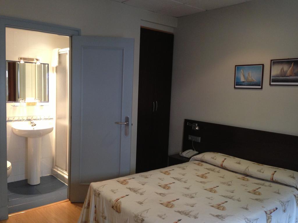 Hotel Nautico Vigo Exteriör bild